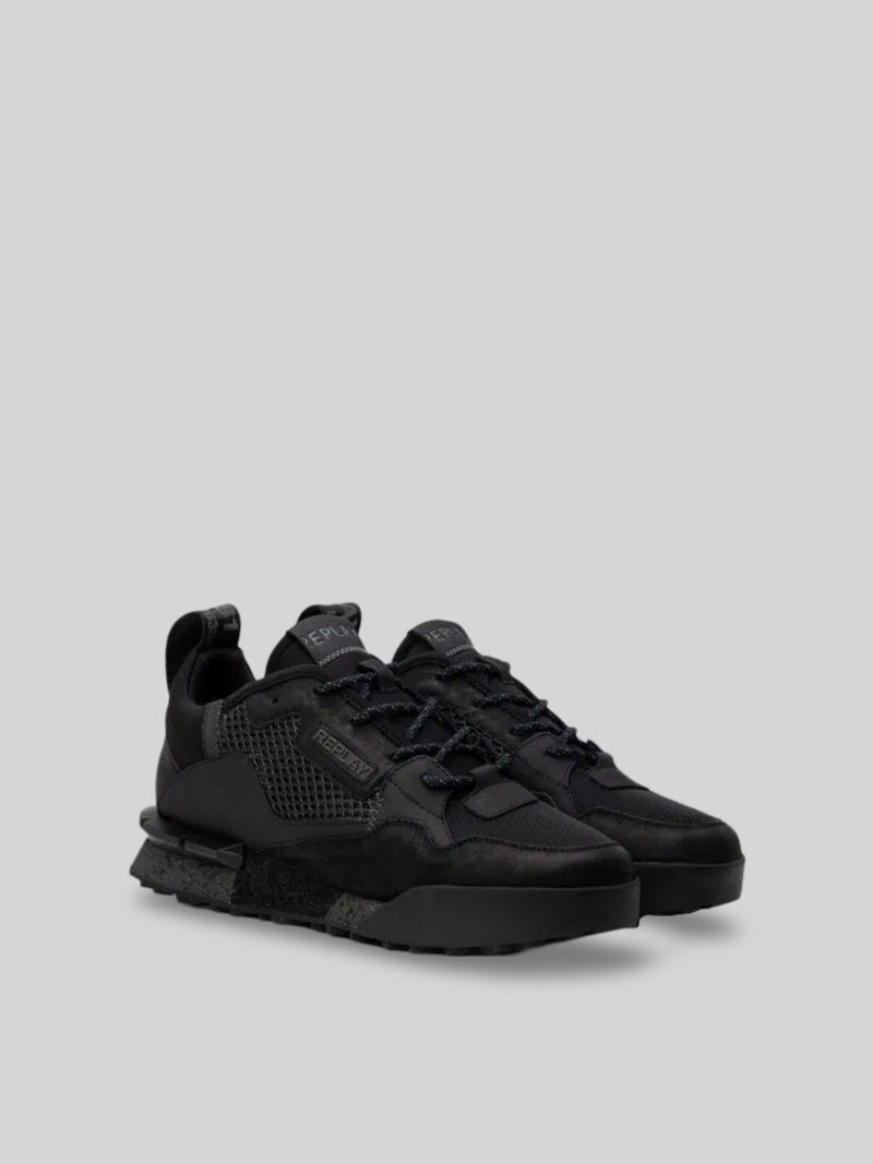 FIELD CLASSIC GRID BLACK SNEAKERS - Switch On Africa