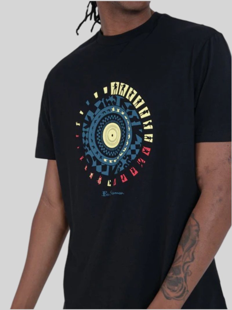 MOTION TARGET PUFF PRINT - BLACK - Switch On Africa