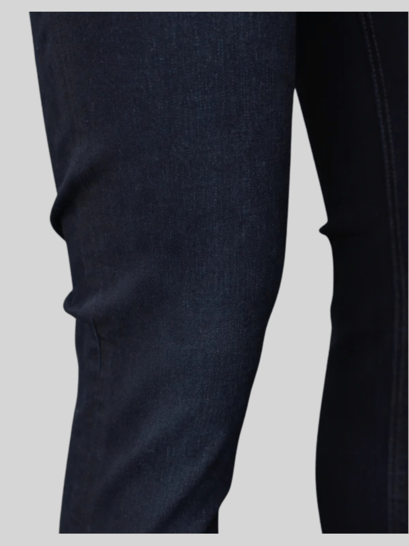 Pure Premium Enzo Jean Ink - Switch On Africa