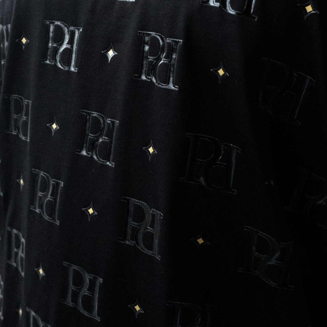 Pure Premium Spika Black Tee - Switch On Africa