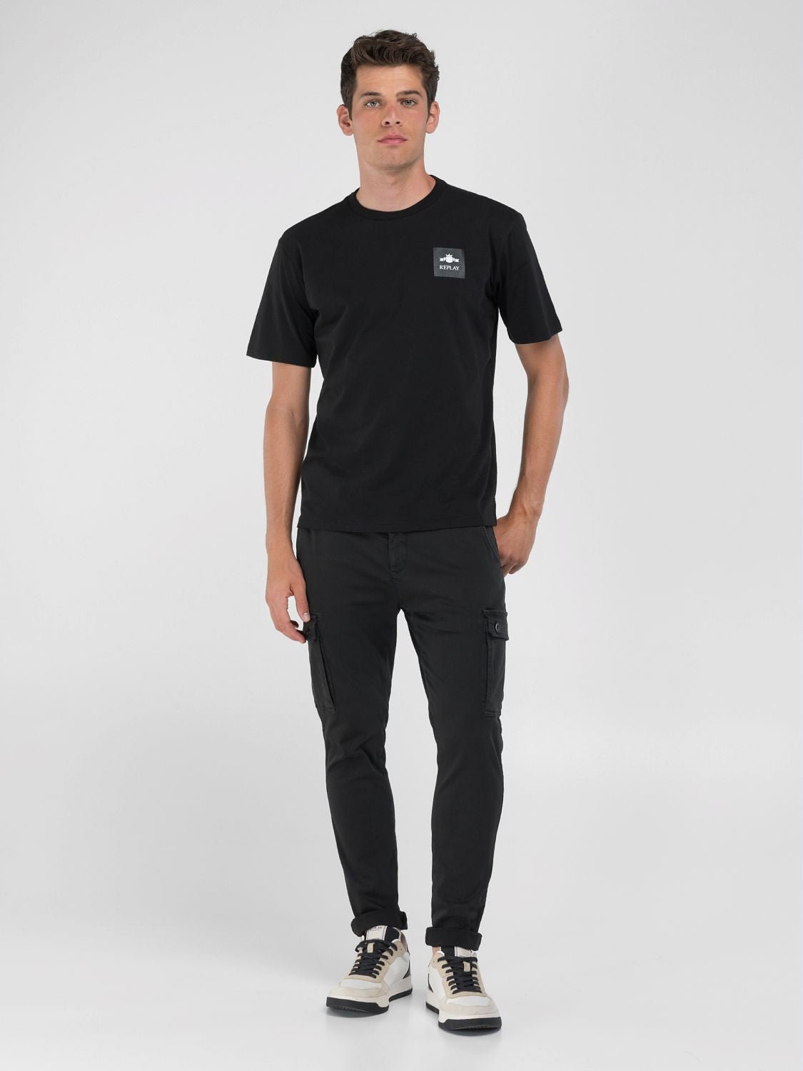 Replay Badge Tee Black - Switch On Africa