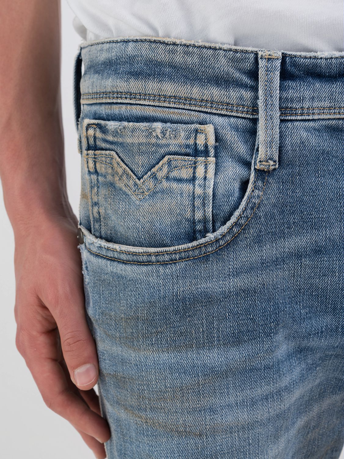 Replay Maestro Select Jean Medium Blue - Switch On Africa